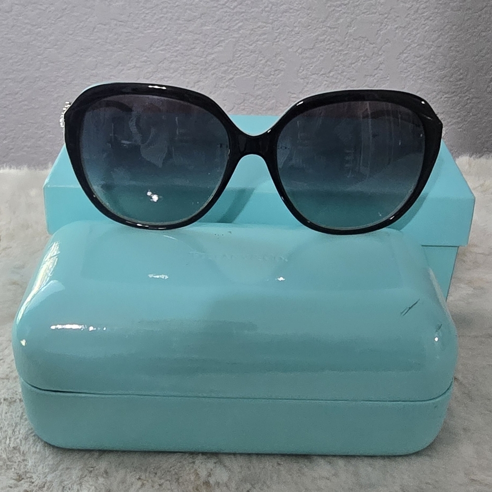 Tiffany and Co. Sunglasses with Case